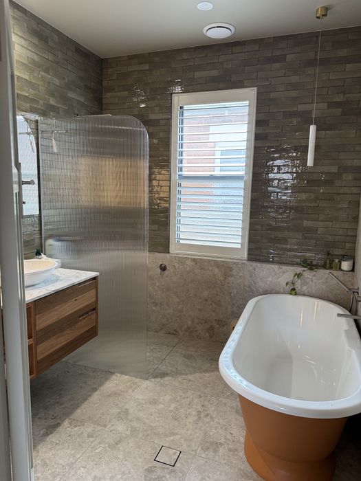 Modern bathroom renovation by JALBAR Constructions, Newcastle