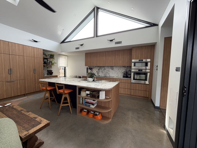 Bespoke kitchen joinery and stone benchtop, Lake Macquarie